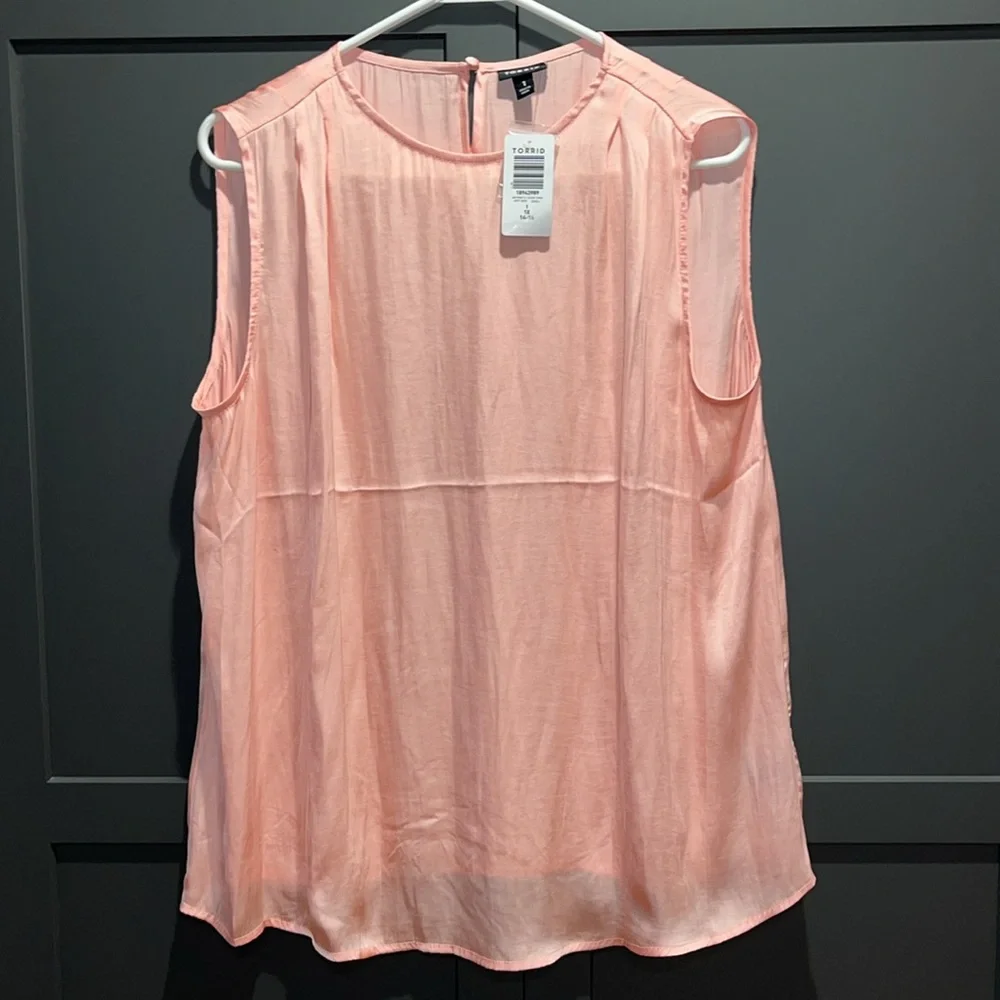 Torrid Satin Shell Top - Picture 5 of 7